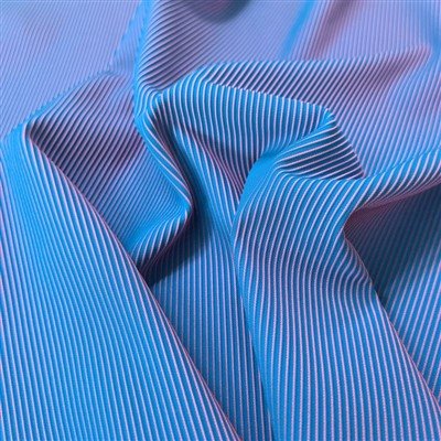 Tecido azul para degraus de escada